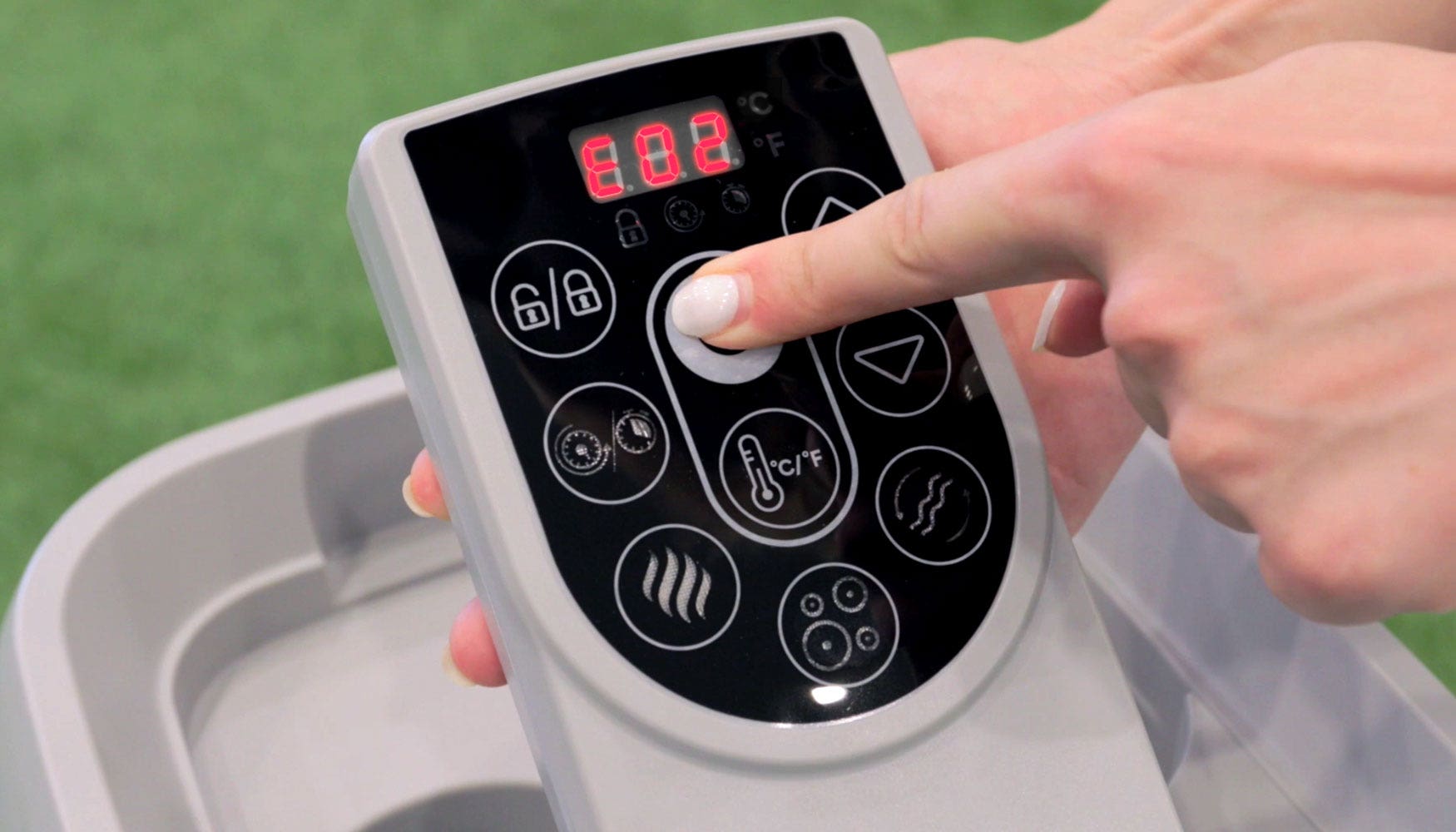 How to Fix an E02 Error on Your SaluSpa