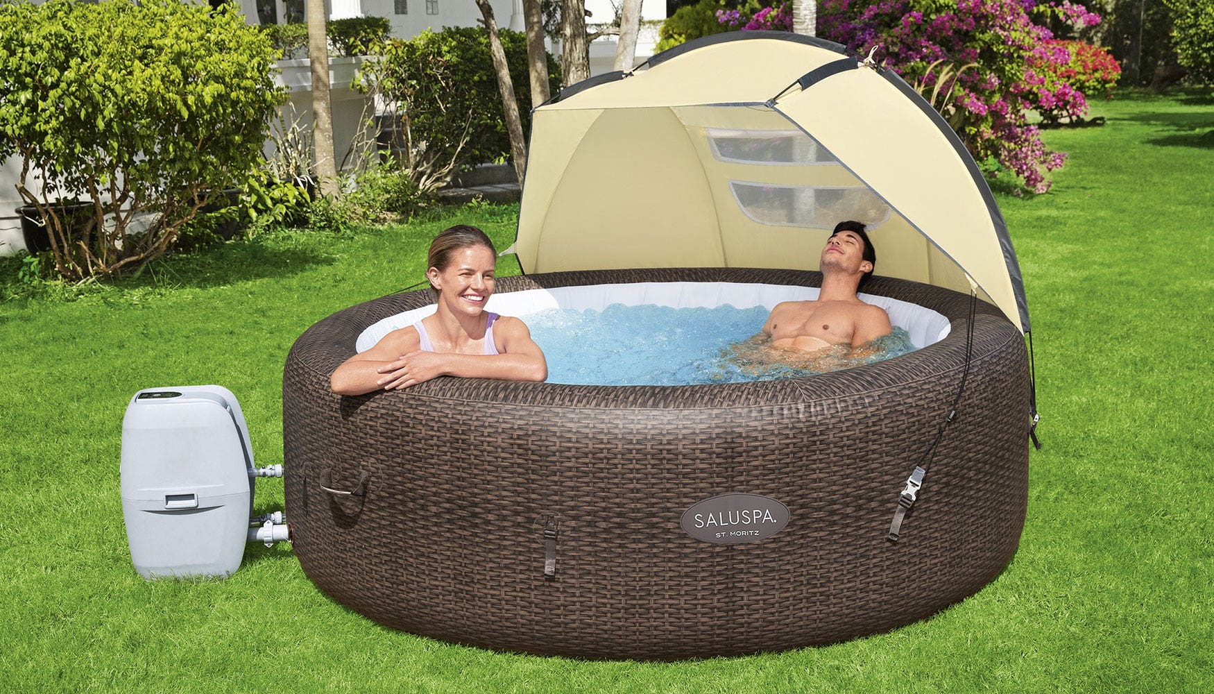 5 Key Accessories Every Hot Tub Needs