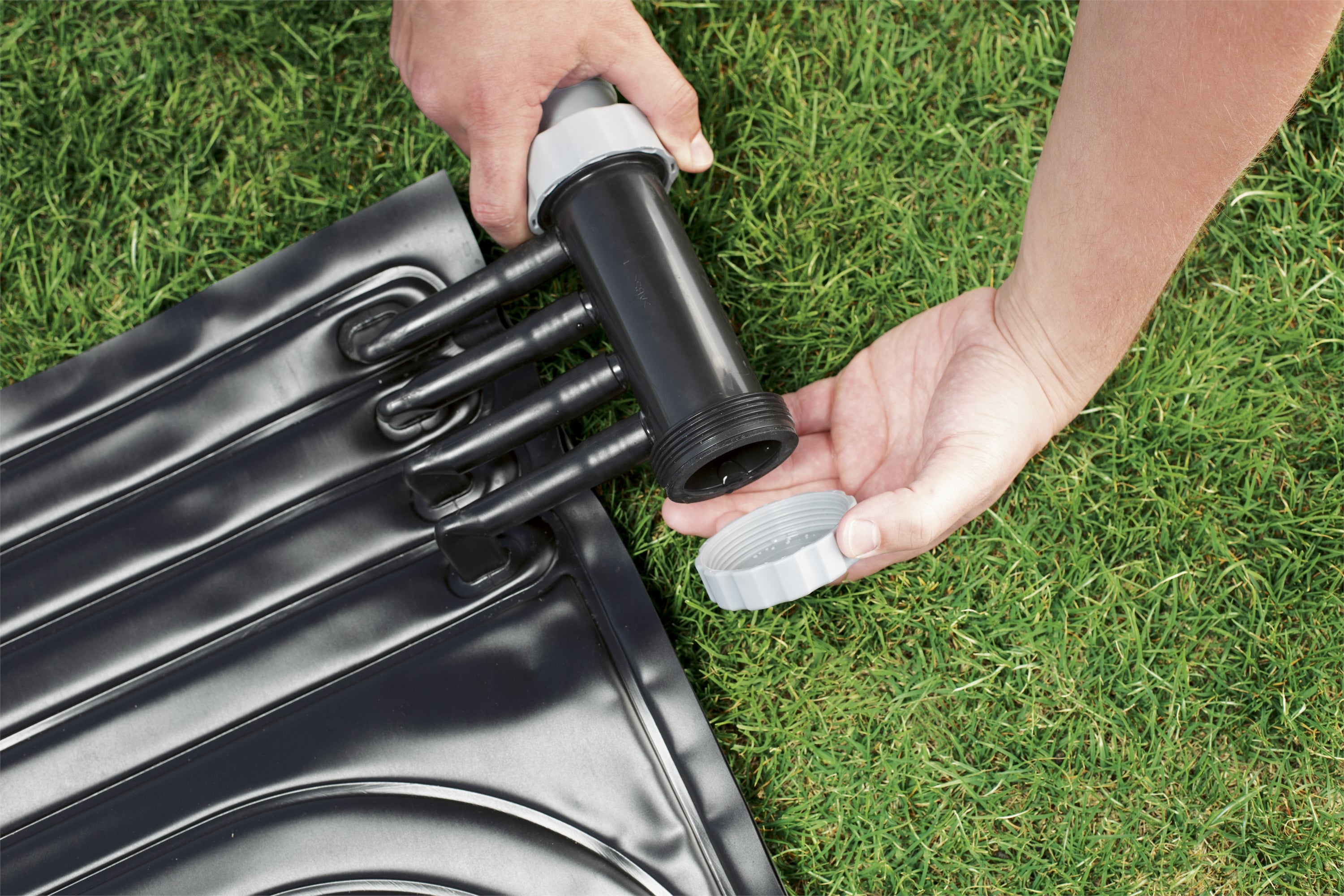 Tapis chauffant solaire rectangulaire Flowclear 43'' x 67'' pour piscines hors sol