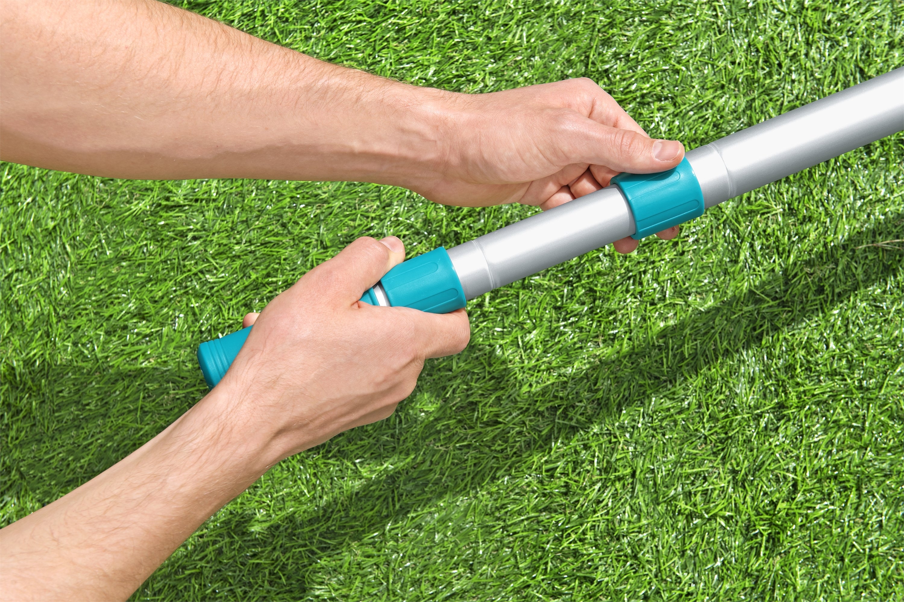 Bestway AquaClean Pool Maintenance Kit with Vacuum and Skimmer