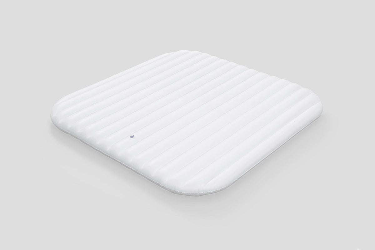 SaluSpa 79" x 79" x 31.5" Square Inflatable Hot Tub Cover Insert